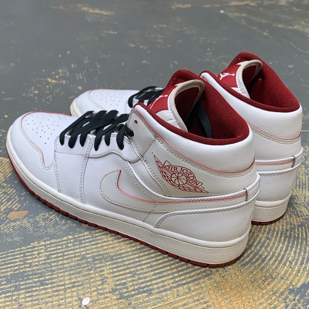 Nike Air Jordan 1 Mid Gym Red 554724-103 10 White - Picture 6 of 8